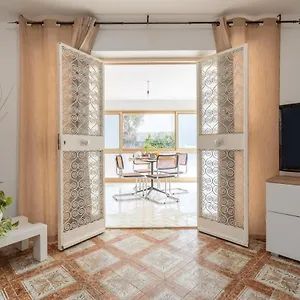 Casa In A Mondello-700m Dal Mare , Palermo Italy
